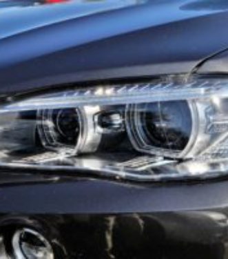 Véhicules 4 et 2 roues