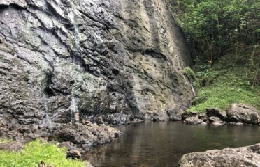 ‘Āfareaitu Waterfall