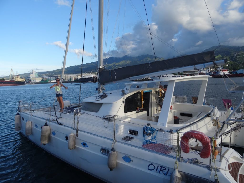 BLUE COMPOSITES TAHITI