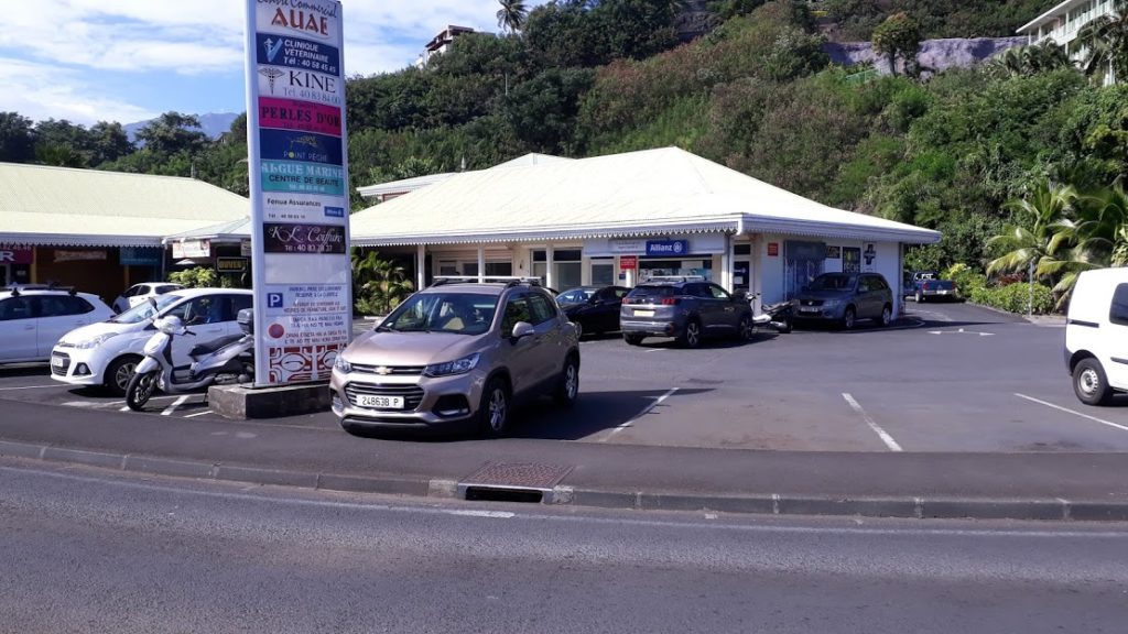 CENTRE COMMERCIAL AUAE