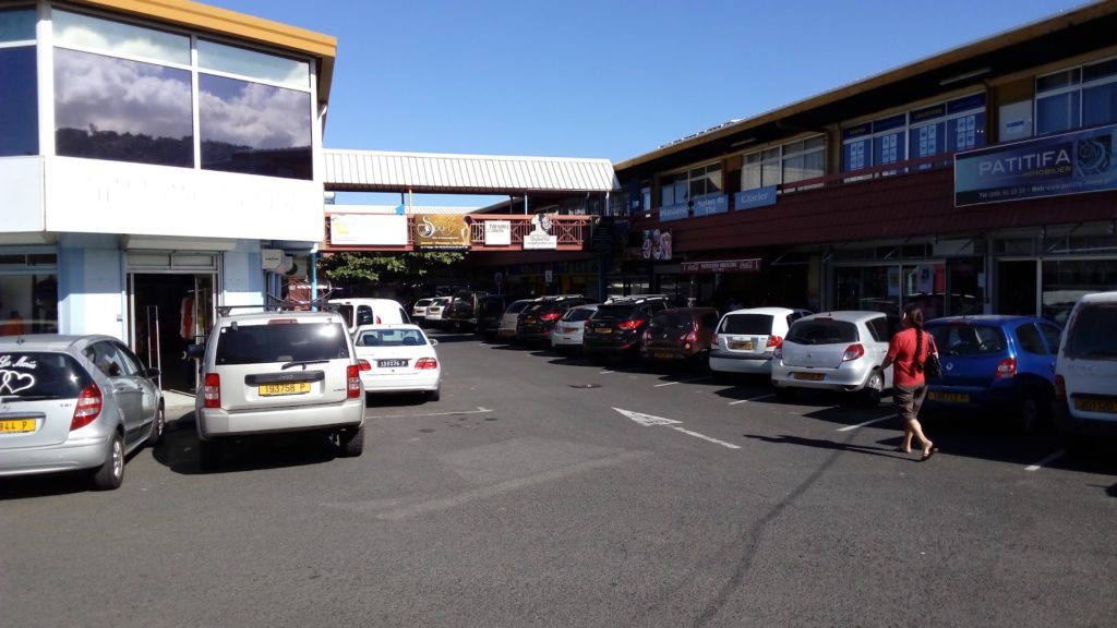 Centre Commercial Tamanu