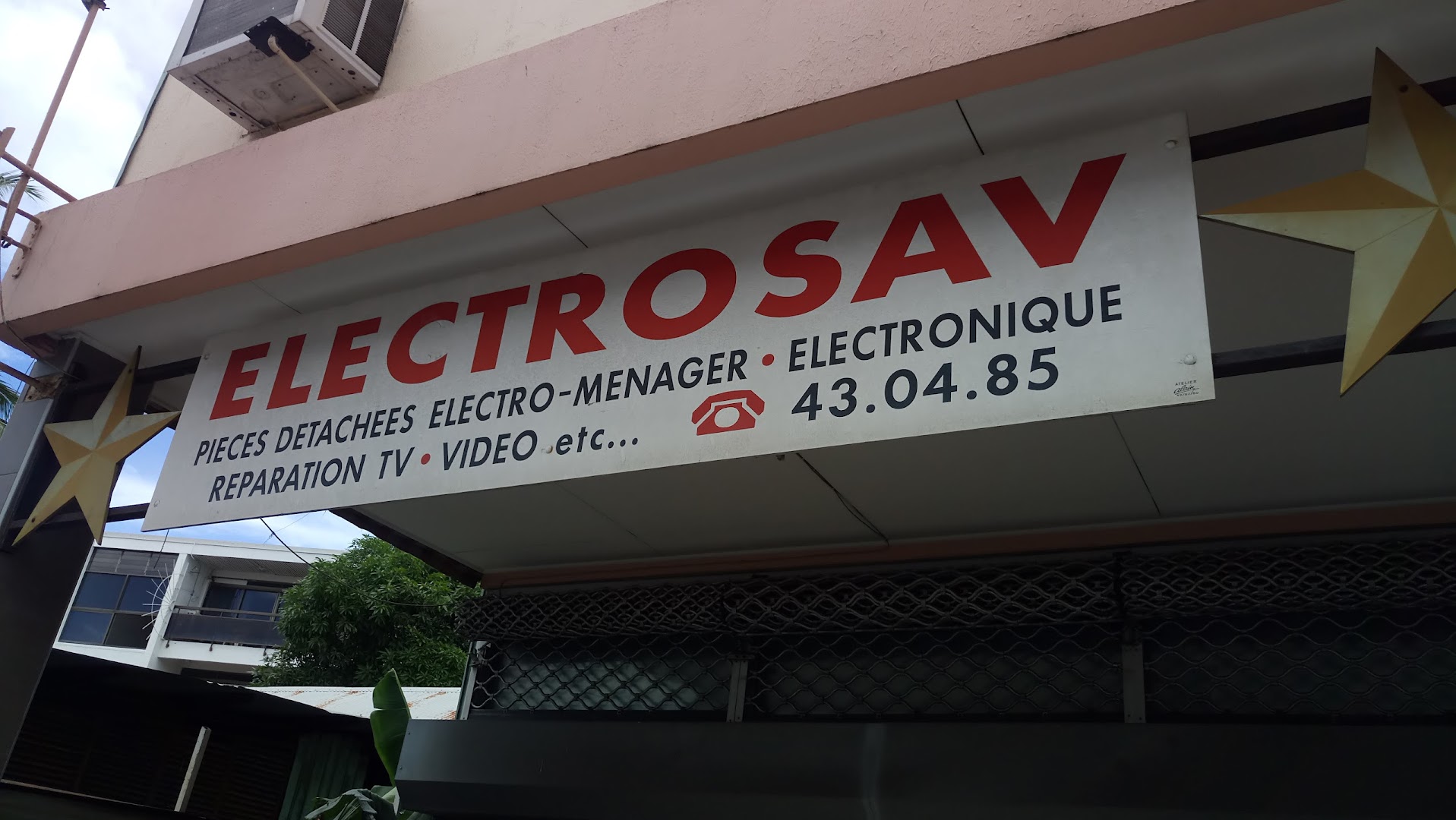 ELECTROSAV Magasin d'électronique   Papeete 98714