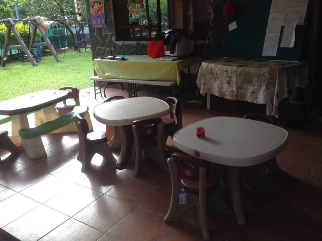 Garderie La DÉCOUVERTE D’ARUE TAHITI