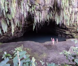 Grottes De Maraa