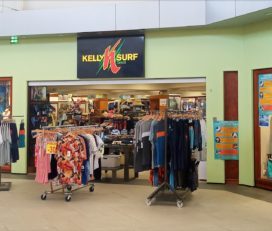 Kelly Surf Tahiti
