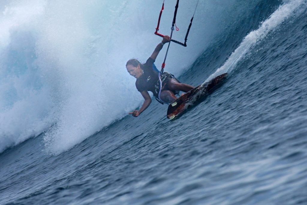 Kitesurf and foils retail – Airush Tahiti