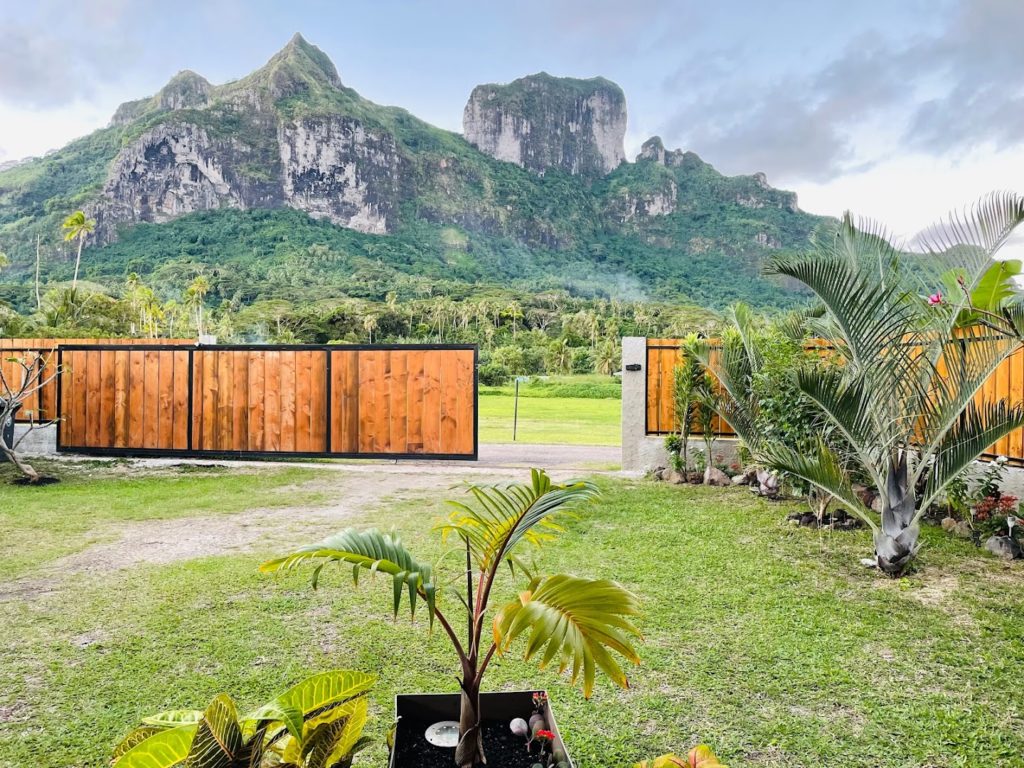 Lokai house
