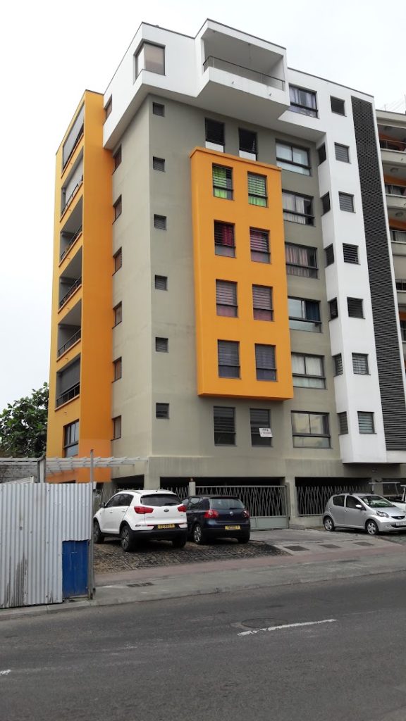 Maisons D’ailleurs — photo 2