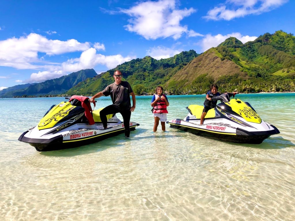 Moorea watersport (jet ski/ flyboard /hoverboard/ tubing)
