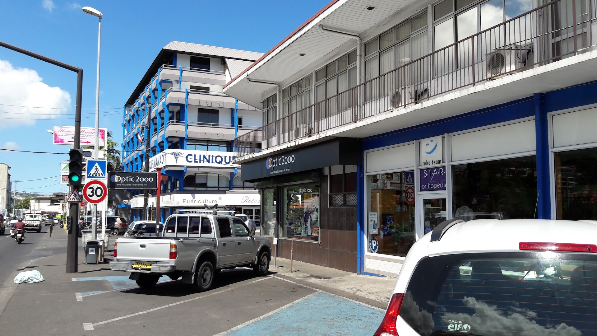 Optic 2000 Tahiti Mamao Opticien   Papeete 98714