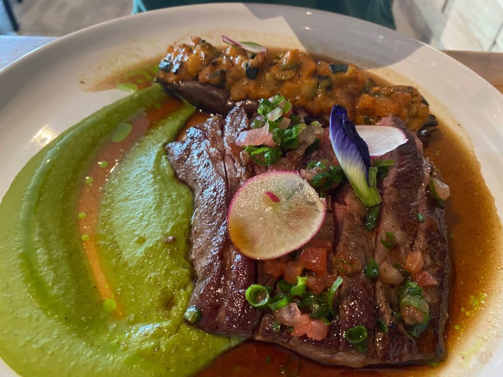PAĪ Bistro