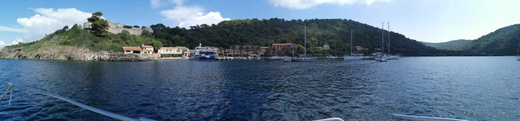 Private Boat — photo 3