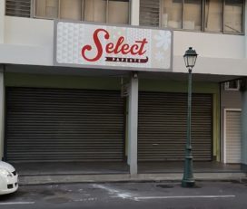 SELECT PAPEETE