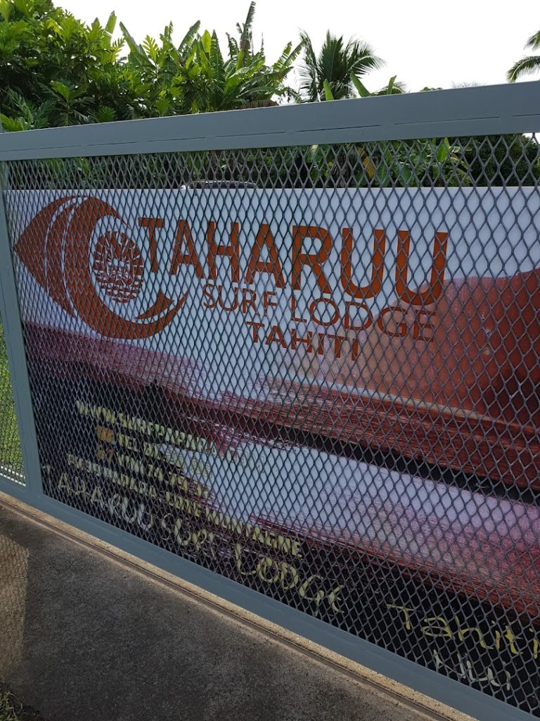 Taharuu Surf Lodge — photo 6