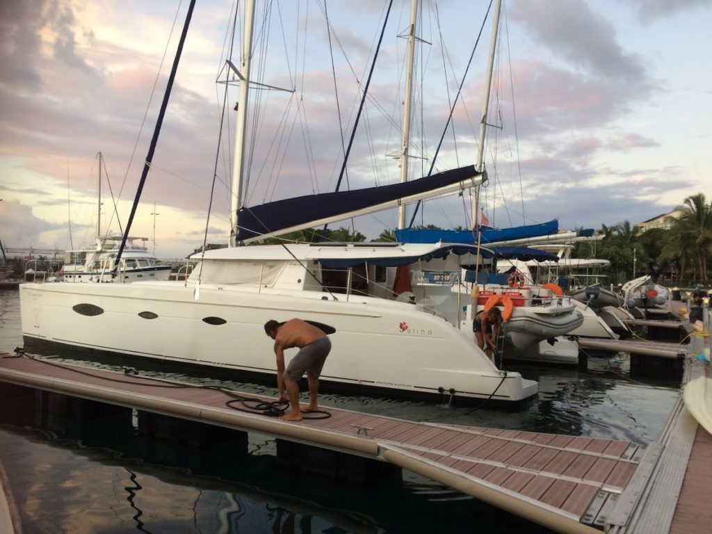 Tahiti Charter Catamaran Escapade