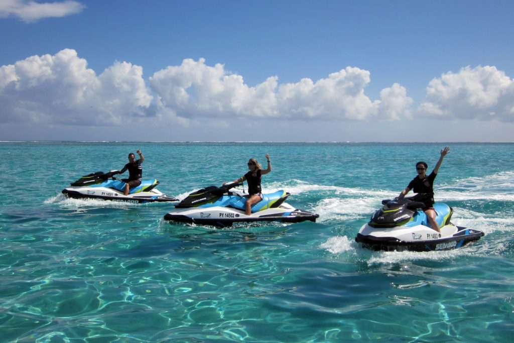 Tahiti jet ski