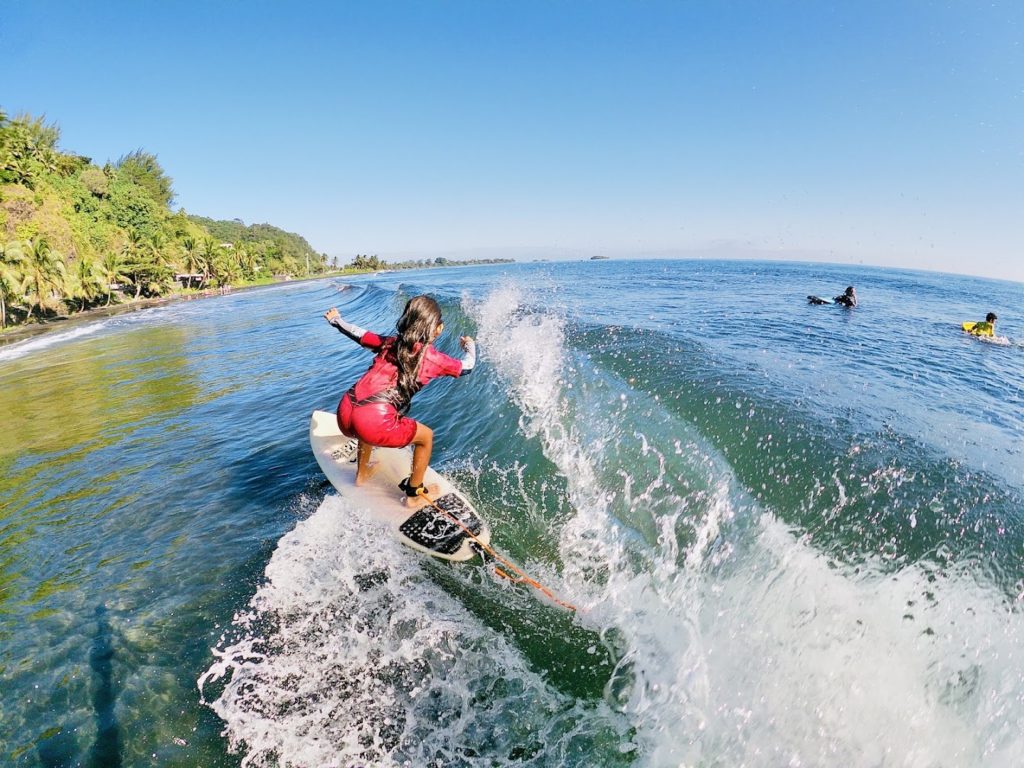 Taie fa’ahe’e surf school