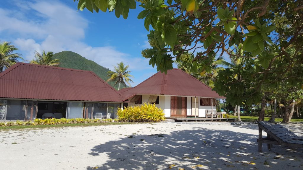 Tifaifai and Café